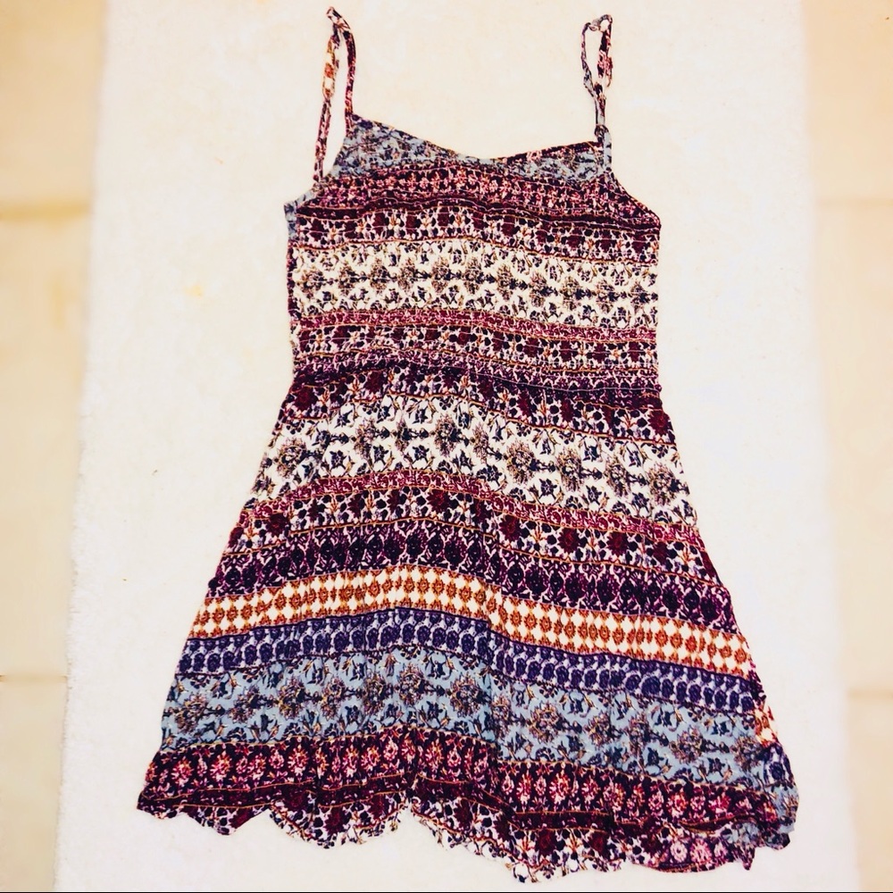 Aeropostale pink flowered summer dress